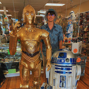 Meet your Posher, Jonathan